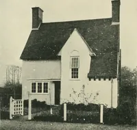 An illustration from Garden city houses and domestic interior details (1913)