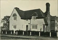 An illustration from Garden city houses and domestic interior details (1913)