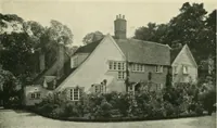 An illustration from Garden city houses and domestic interior details (1913)