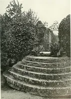 An illustration from Gardens, old and new; the country house & its garden environment (1900)