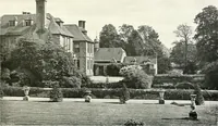 An illustration from Gardens, old and new; the country house & its garden environment (1900)