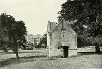 Picture 227 of 434 from Gardens, old and new; the country house & its garden environment (1900), leaf 183