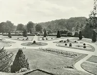An illustration from Gardens, old and new; the country house & its garden environment (1900)