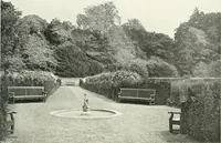 An illustration from Gardens, old and new; the country house & its garden environment (1900)