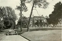 An illustration from Gardens, old and new; the country house & its garden environment (1900)