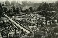 An illustration from Gardens, old and new; the country house & its garden environment (1900)
