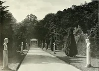 Picture 64 of 434 from Gardens, old and new; the country house & its garden environment (1900), leaf 62