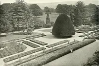 Picture 91 of 434 from Gardens, old and new; the country house & its garden environment (1900), leaf 81