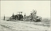 An illustration from The modern gas tractor, its construction, utility, operation and repair; a practical treatise defining every branch of up-to-date gas tractor engineering, driving and maintenance in a non-technical manner. Considers fully all types of power plants and their components, methods of drive and speed changing mechanisms. Describes design and construction of all parts, their installation and adjustment as well as practical application of tractors in the field (1914)