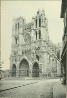 An illustration from Gothic architecture in England and France (1911)