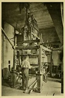 An illustration from Grammaire des arts de la soie (1912)