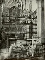 An illustration from Granada and the Alhambra, a brief description of the ancient city of Granada, with a particular account of the Moorish palace (1907)