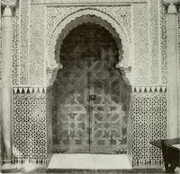 Picture 137 of 527 from Granada and the Alhambra, a brief description of the ancient city of Granada, with a particular account of the Moorish palace (1907), leaf 256