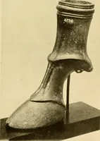 Picture 343 of 414 from Greek, Etruscan and Roman bronzes (1915), leaf 398