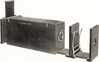 An illustration from Three-colour photography : three-colour printing and the production of photographic pigment pictures in natural colours (1904)