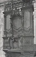 An illustration from Grinling Gibbons and the woodwork of his age (1648-1720) (1914)