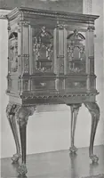 An illustration from Grinling Gibbons and the woodwork of his age (1648-1720) (1914)