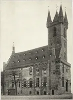 Picture 186 of 351 from Oud-Nederlandsche steden in haar ontstaan, groei en ontwikkeling (1909), leaf 298