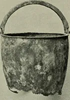 An illustration from Griechische Bronzeeimer im Berliner Antiquarium (1914)