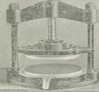 An illustration from Grundlegende Operationen der Farbenchemie (1920)