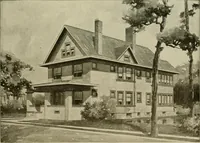An illustration from Guaranteed building plans with interior views and details : a standard collection of new, original and artistic designs of cottages, bungalows, residences and flats of frame, brick, cement, plaster, concrete blocks, hollow tile, stucco, etc. and farm buildings of all descriptions together with interior and exterior details and interior views arranged and described by William A. Radford. (1915)