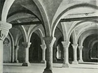 An illustration from A guide to English Gothic architecture, illustrated by numerous drawings and photographs (1922)