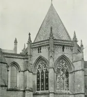 An illustration from A guide to English Gothic architecture, illustrated by numerous drawings and photographs (1922)