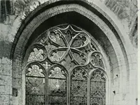 An illustration from A guide to English Gothic architecture, illustrated by numerous drawings and photographs (1922)