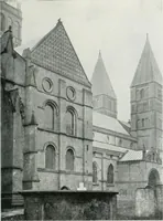 Picture 52 of 234 from A guide to English Gothic architecture, illustrated by numerous drawings and photographs (1922), leaf 67