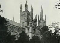 An illustration from A guide to English Gothic architecture, illustrated by numerous drawings and photographs (1922)