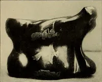 An illustration from Guter und schlechter Geschmack im Kunstgewerbe (1912)