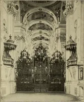 An illustration from Guter und schlechter Geschmack im Kunstgewerbe (1912)