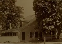 An illustration from Halliday's collection of photographs of colonial and provincial houses, 1628-1775 (1894)