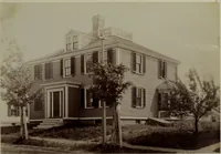An illustration from Halliday's collection of photographs of colonial and provincial houses, 1628-1775 (1894)