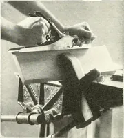 An illustration from Handwork in wood (1910)