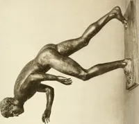An illustration from Herculaneum, past, present & future (1908)