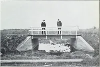 An illustration from Highway bridges and culverts (1912)