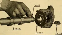 An illustration from Hispano-Suiza aeronautical engines, Birkigt patents. Instruction book, September, 1918, series no. 6H (1918)