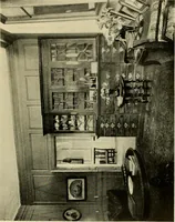 An illustration from Historic homes of New England (1914)
