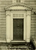 An illustration from Historic homes of New England (1914)