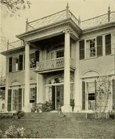 An illustration from Historic homes of New England (1914)