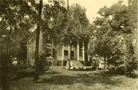 An illustration from Historic Virginia homes and churches (1915)
