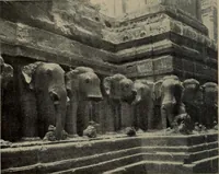 An illustration from History of art (1921)