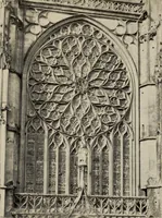 An illustration from History of art (1921)