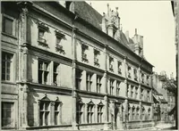 An illustration from A history of French architecture, from the reign of Charles VIII till the death of Mazarin (1911)