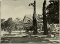 An illustration from The history of pilgrimage of Washington Commandery, No. 1, Knights Templar, Hartford, Conn. to the twenty-ninth Triennial Conclave of the Grand Encampment of Knights Templar of the United States of America, held in the city of San Francisco, California, September fourth to September tenth, nineteen hundred and four (1905)