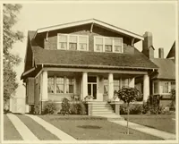Picture 44 of 320 from Homes of character. (1920), leaf 31
