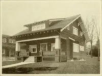 An illustration from Homes of character. (1920)