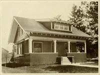 Picture 85 of 320 from Homes of character. (1920), leaf 49