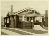 Picture 129 of 320 from Homes of character. (1920), leaf 68